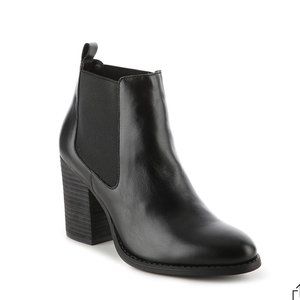 Steve Madden Leather Chelsea Block Heel Ankle Boot